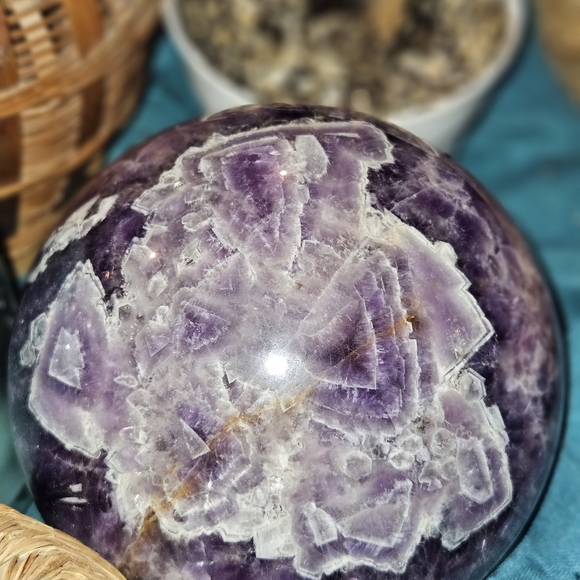 Dream Amethyst - Picture 4 of 6